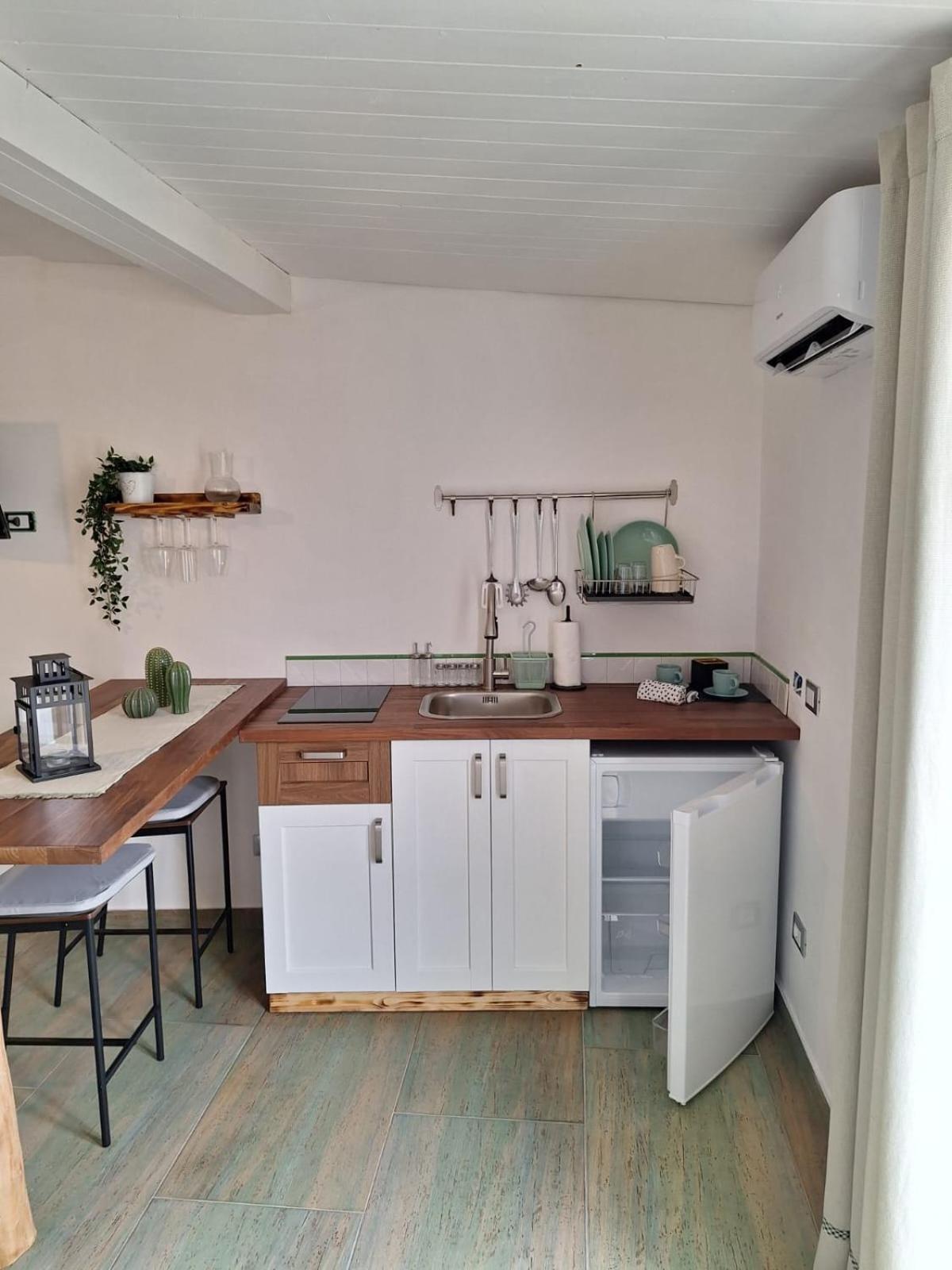 Casa Vacanze Green House Terrasini Eksteriør bilde