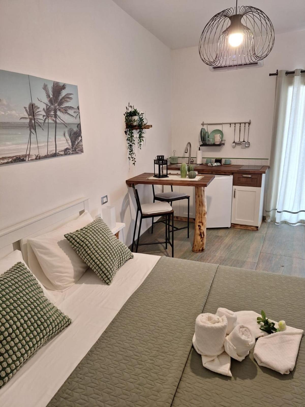 Casa Vacanze Green House Terrasini Eksteriør bilde