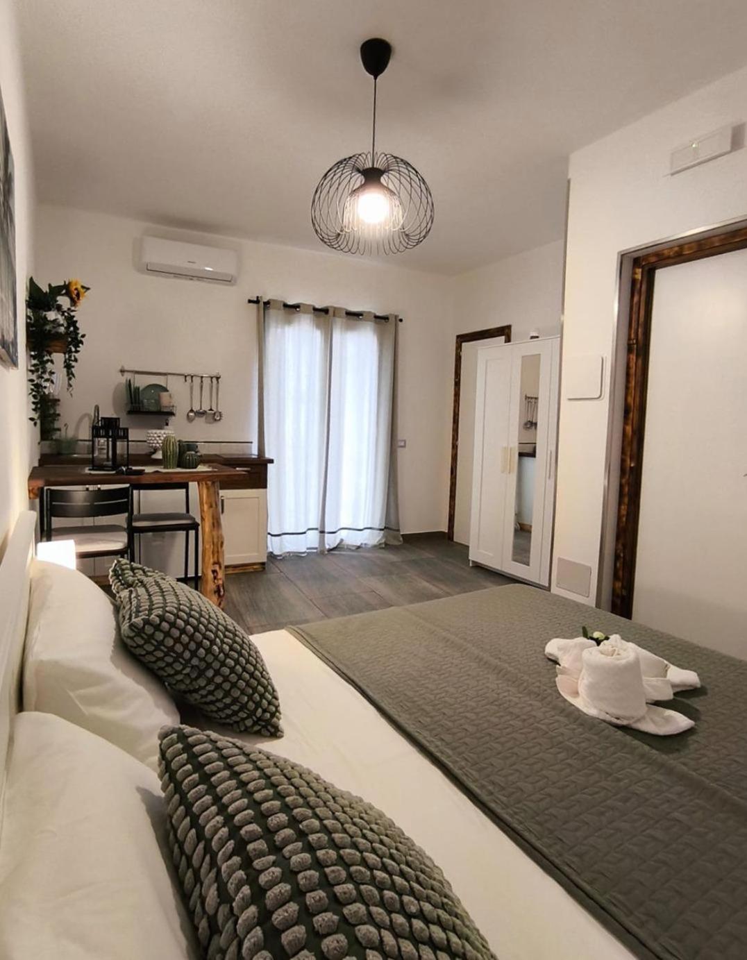 Casa Vacanze Green House Terrasini Eksteriør bilde