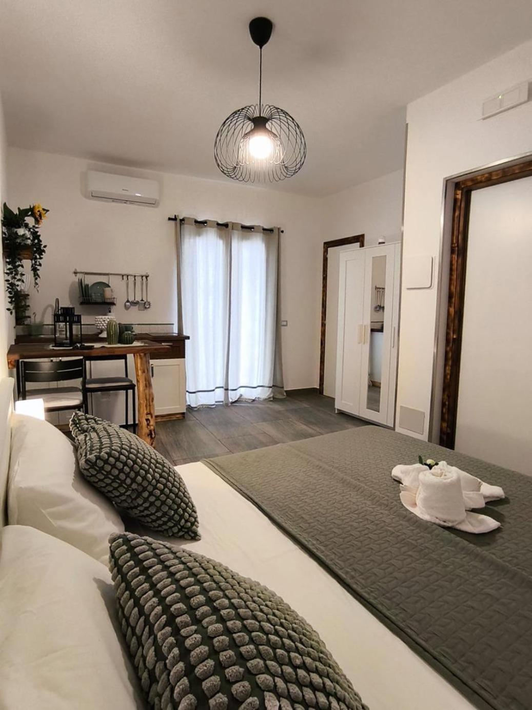 Casa Vacanze Green House Terrasini Eksteriør bilde