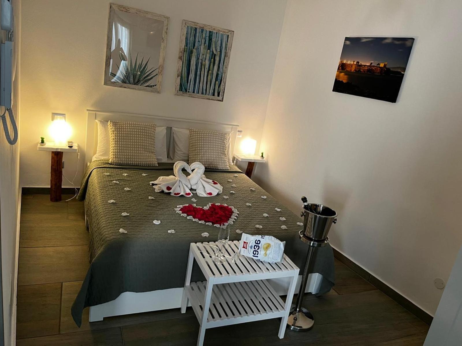 Casa Vacanze Green House Terrasini Eksteriør bilde